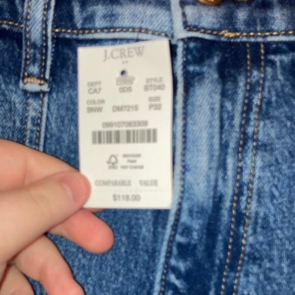 NWT J.Crew Factory Straight Leg Jeans Size 32 Petite Blue Denim - Picture 3 of 6